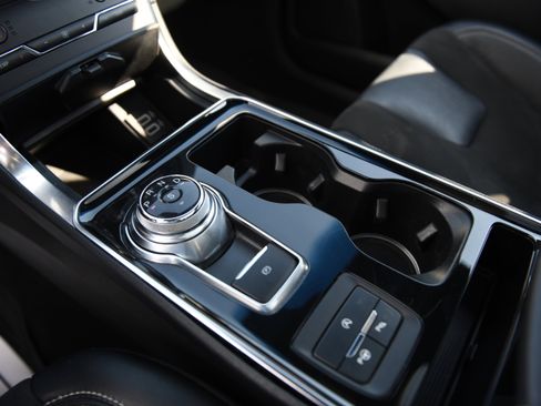 Used 2020 Ford Edge ST w/ Equipment Group 401A image 21