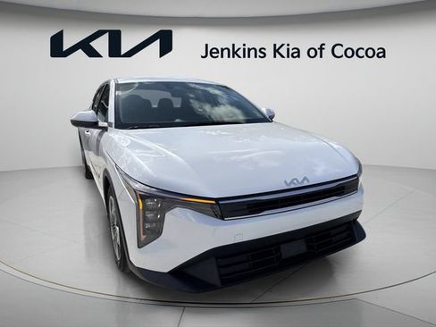 New 2026 Kia K4 FWD image 1