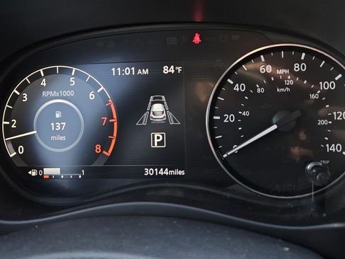 Certified 2023 Nissan Kicks SR image 30