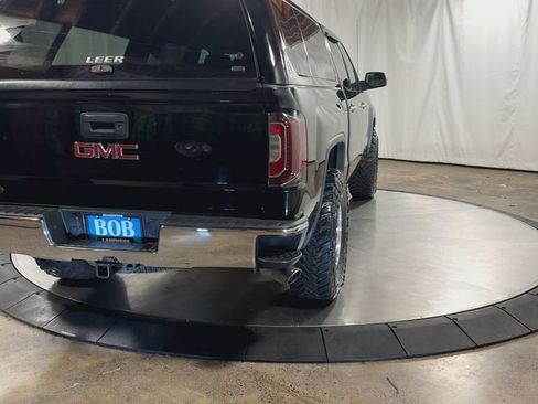 Used 2017 GMC Sierra 1500 SLT w/ SLT Premium Package image 8