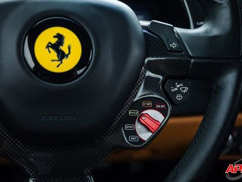 Used 2018 Ferrari 488 GTB image 84