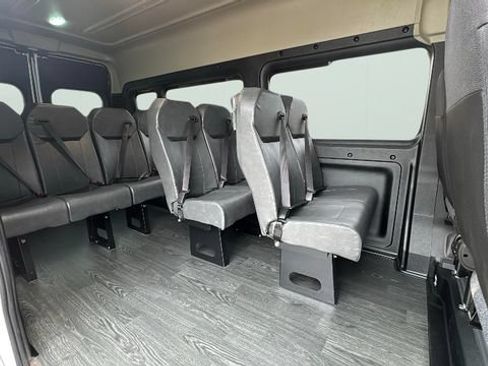 New 2026 RAM ProMaster 2500 w/ Convenience Group FWD image 3