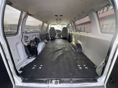 Used 2008 Ford E-350 and Econoline 350 XL image 10