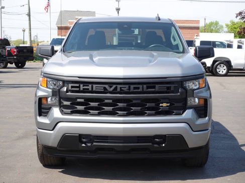 Used 2023 Chevrolet Silverado 1500 Custom AWD/4WD image 6