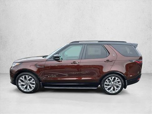 New 2026 Land Rover Discovery Limited Edition image 8
