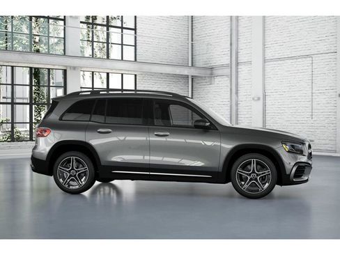 Used 2026 Mercedes-Benz GLB 250 image 15