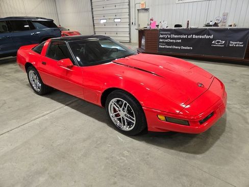 Used 1996 Chevrolet Corvette Coupe image 7