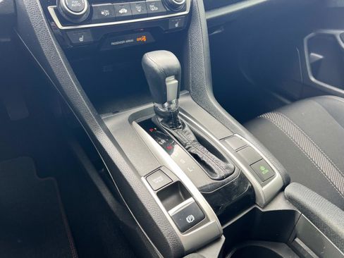 Used 2018 Honda Civic EX-T image 13