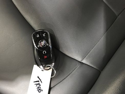 Certified 2024 Buick Enclave Essence w/ Sport Touring Edition image 22