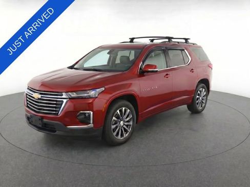 Used 2023 Chevrolet Traverse Premier w/ LPO, Floor Liner Package FWD image 1