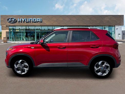New 2026 Hyundai Venue SEL FWD image 3