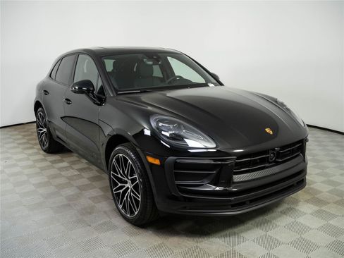 New 2026 Porsche Macan Turbo AWD/4WD image 27