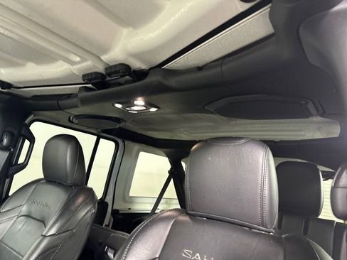 Used 2023 Jeep Wrangler Unlimited Sahara w/ Cold Weather Group image 12