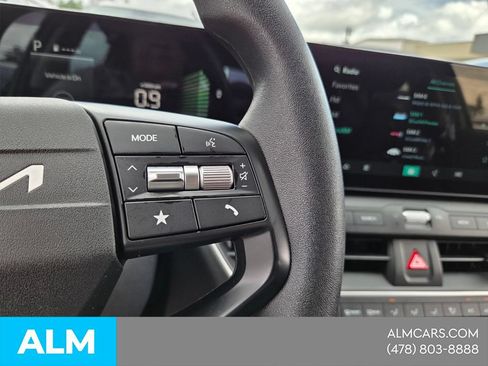 Used 2025 Kia K4 FWD image 22