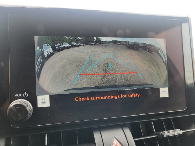Used 2024 Toyota RAV4 XLE FWD image 17