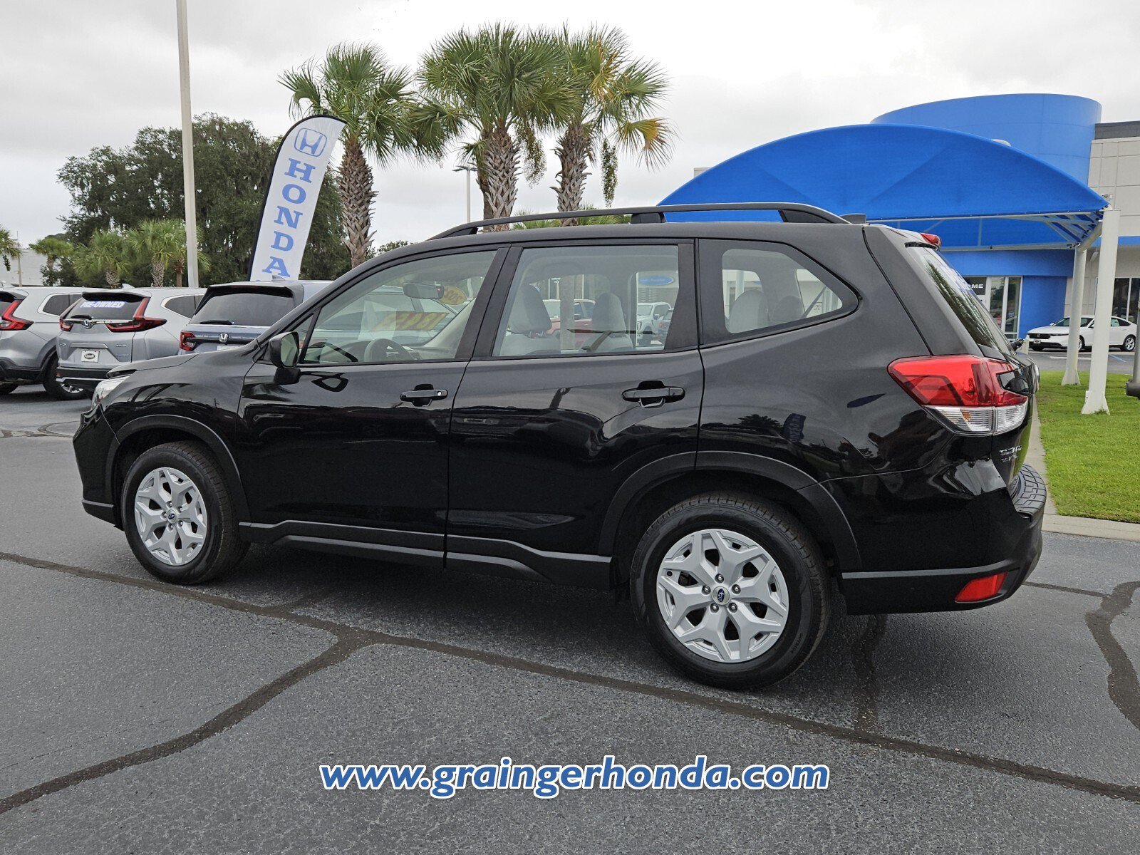 Used 2021 Subaru Forester w/ Popular Package #1 AWD/4WD image 3