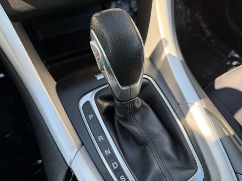 Used 2014 Ford Fusion SE FWD image 26