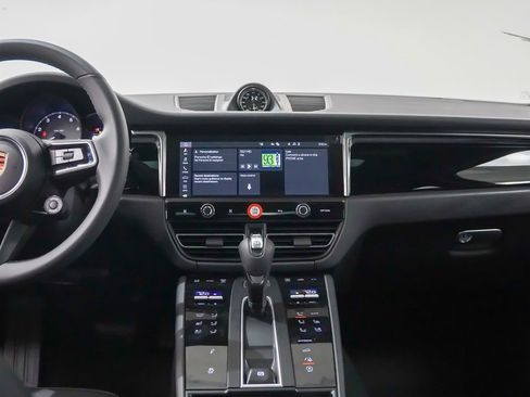New 2026 Porsche Macan S image 21