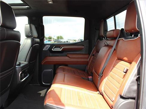 Used 2023 GMC Sierra 1500 Denali Ultimate image 32