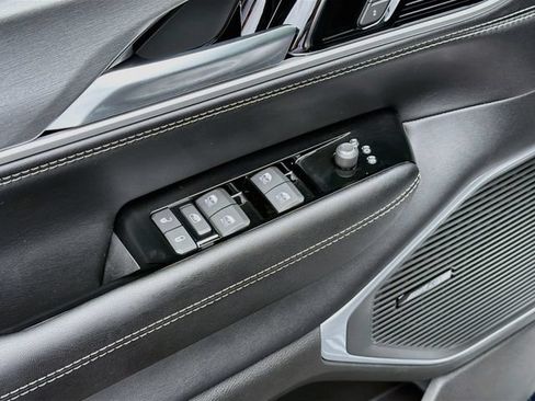 New 2026 Jeep Grand Wagoneer 4WD image 18