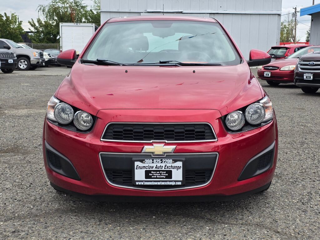 Used 2013 Chevrolet Sonic LT FWD image 2