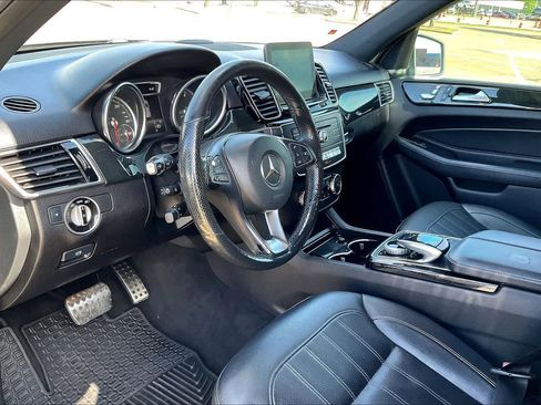 Used 2017 Mercedes-Benz GLE 350 4MATIC image 2