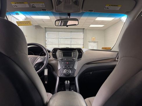 Used 2018 Hyundai Santa Fe Sport image 20