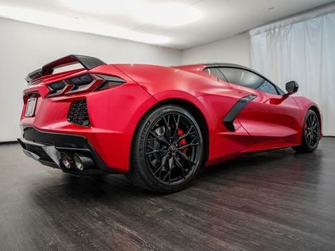 Used 2024 Chevrolet Corvette Stingray Premium Cpe w/ Z51 Performance Package RWD image 24