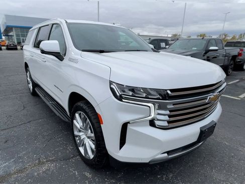Used 2023 Chevrolet Suburban High Country w/ Max Trailering Package image 4