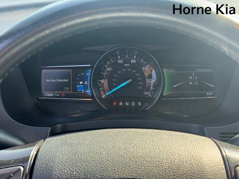 Used 2019 Ford Explorer XLT w/ Equipment Group 202A FWD image 16