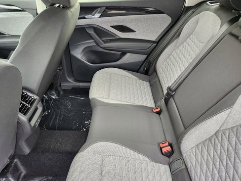 New 2026 Volkswagen Tiguan S image 12