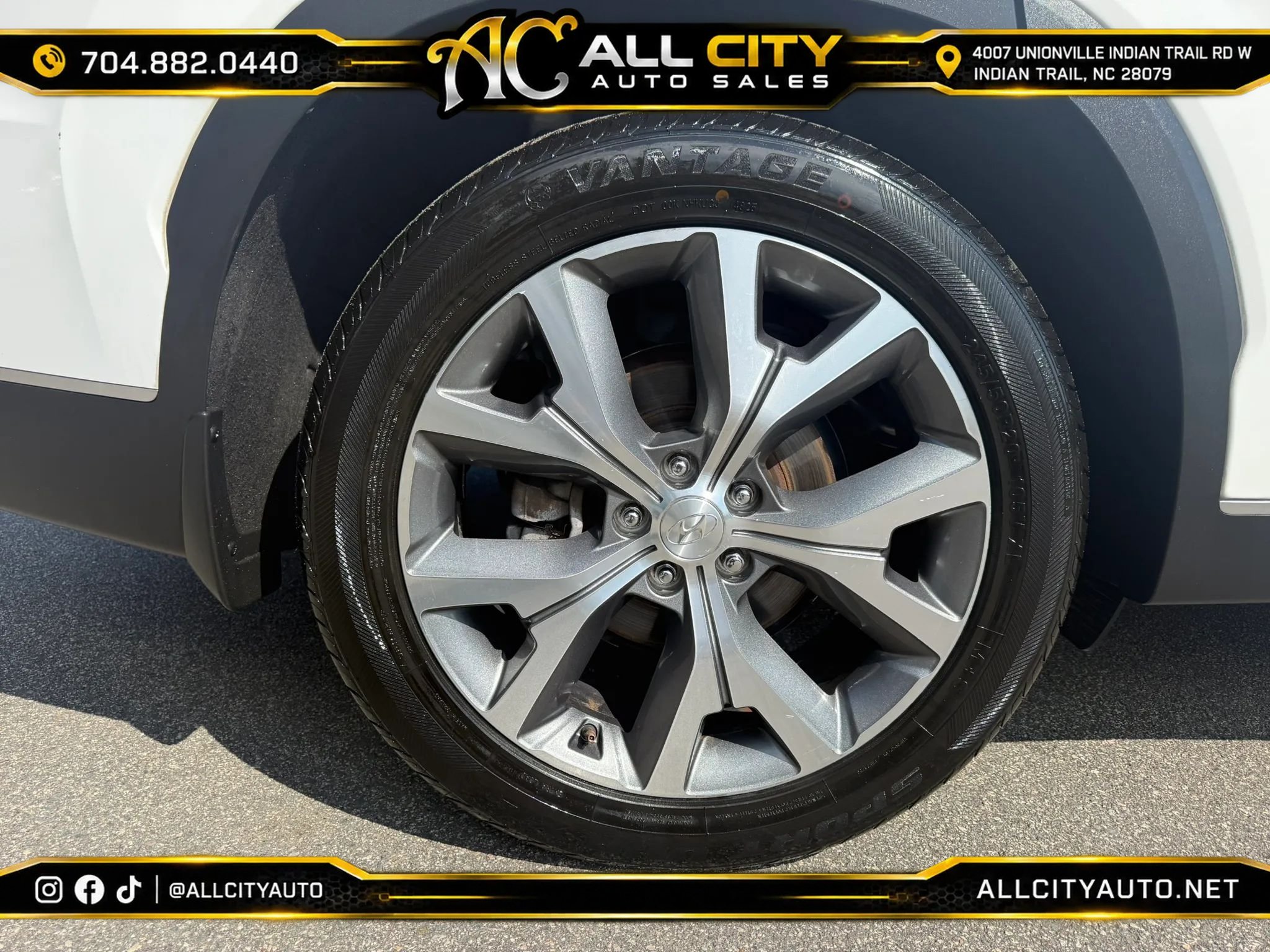 Used 2021 Hyundai Palisade SEL w/ Convenience Package FWD image 14