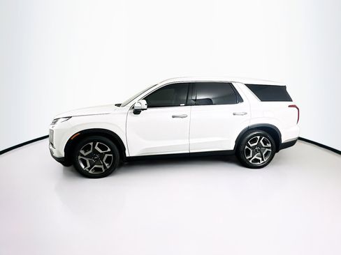 Used 2023 Hyundai Palisade SEL w/ Premium Package image 4