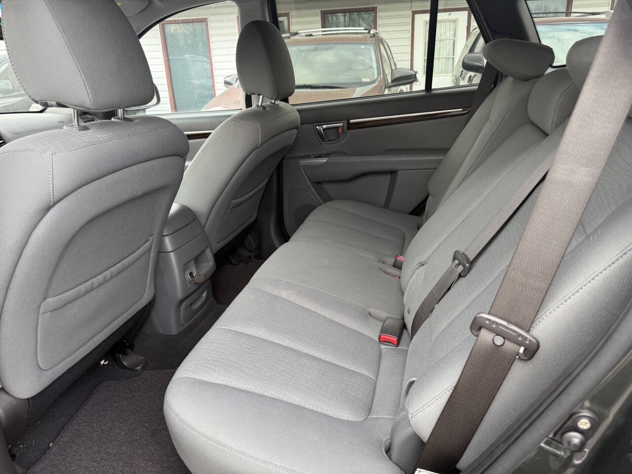 Used 2010 Hyundai Santa Fe GLS w/ Summer Event Pkg 21 AWD/4WD image 9
