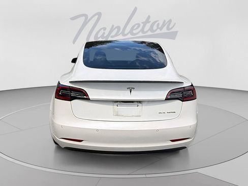 Used 2021 Tesla Model 3 Long Range AWD/4WD image 4