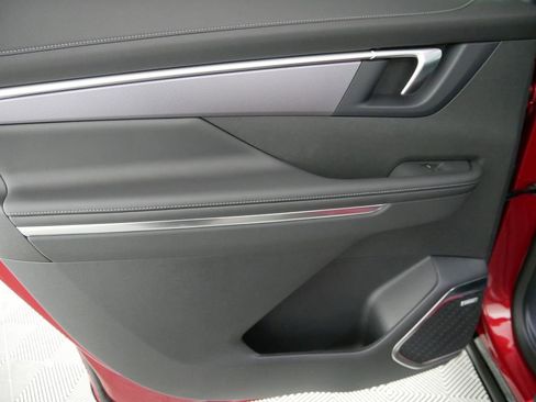 New 2026 Buick Enclave Sport Touring w/ Super Cruise Package image 15