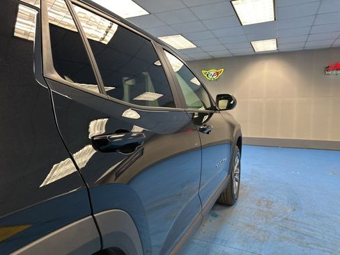 Certified 2025 Chevrolet Equinox LT image 6