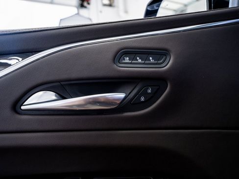 Used 2021 Cadillac Escalade Sport w/ Driver Assist Tech Package image 28