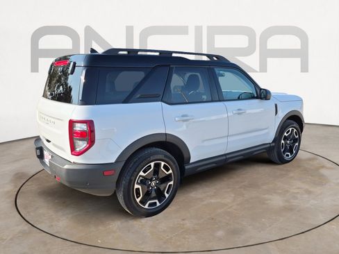 Used 2024 Ford Bronco Sport Outer Banks w/ Tech Package image 10