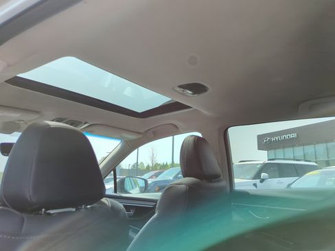 Used 2022 Subaru Outback Limited w/ Popular Package #2 image 19