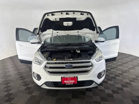 Used 2017 Ford Escape SE w/ SE Leather Comfort Package FWD image 11