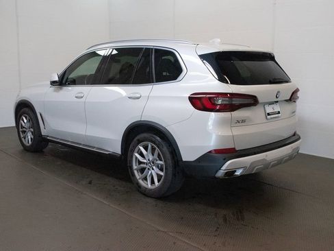 Certified 2022 BMW X5 xDrive40i w/ Premium Package AWD/4WD image 6