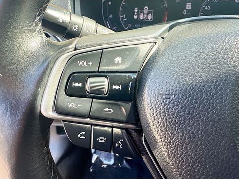 Used 2021 Honda Accord EX-L image 36