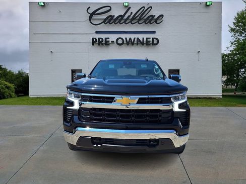 Used 2025 Chevrolet Silverado 1500 LT image 7