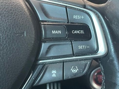 Used 2020 Honda Accord Sport image 9