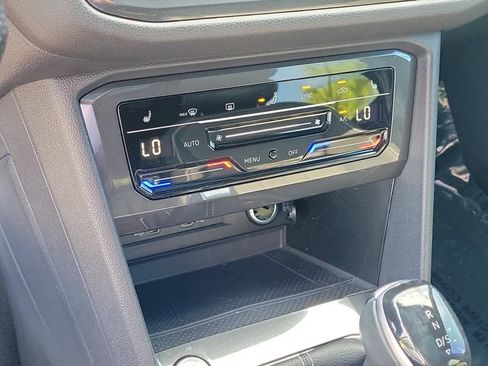 Certified 2023 Volkswagen Tiguan SE R-Line FWD image 24
