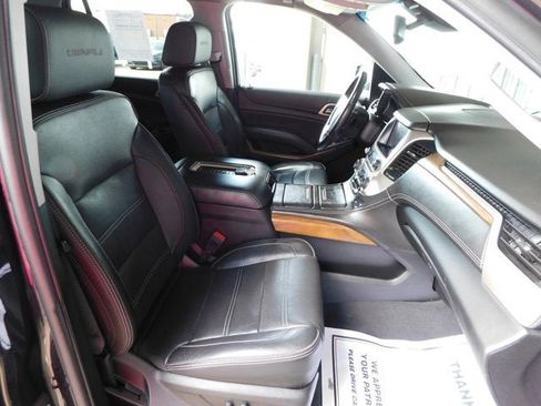 Used 2020 GMC Yukon Denali w/ Denali Ultimate Package image 18