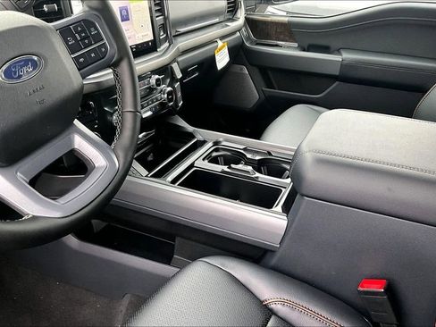 New 2026 Ford F250 Lariat w/ Chrome Package image 8