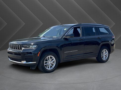 Used 2023 Jeep Grand Cherokee L Laredo RWD image 35