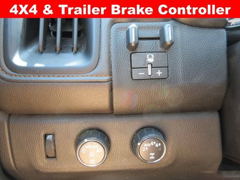 Certified 2022 GMC Canyon AT4 w/ Trailering Package AWD/4WD image 19